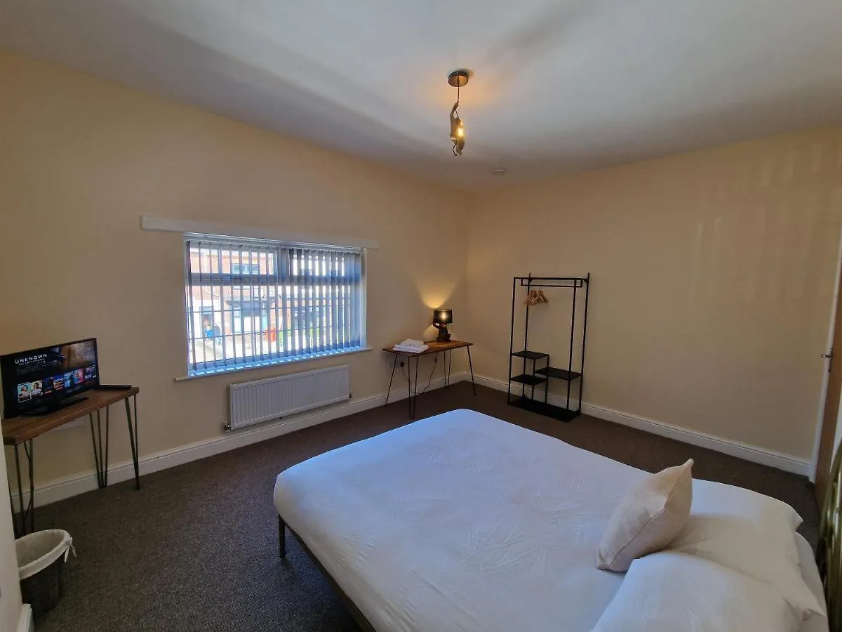 Holiday home Deacon View Villa Widnes