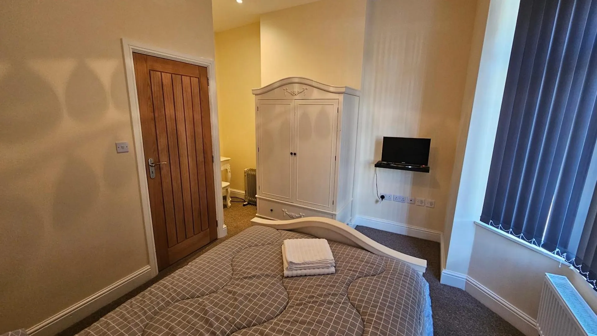 Deacon View Villa Widnes